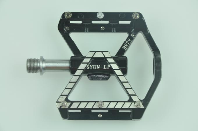CNC Big Platform Pedal of Bicycle 3 sealed bearings with replaeable grip pins Shimano Saint 2