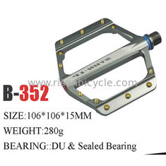 China CNC Lightweight Big-Platform Pedal of Mtb bicycle Sealed Bearing Aluminum Alloy Footpeg Pedal supplier