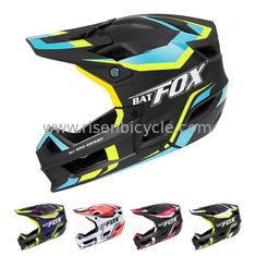 China Sleek and Lightweight Moutain Bike Helmet Modern Design PC Inner EPS Shell for Safety supplier