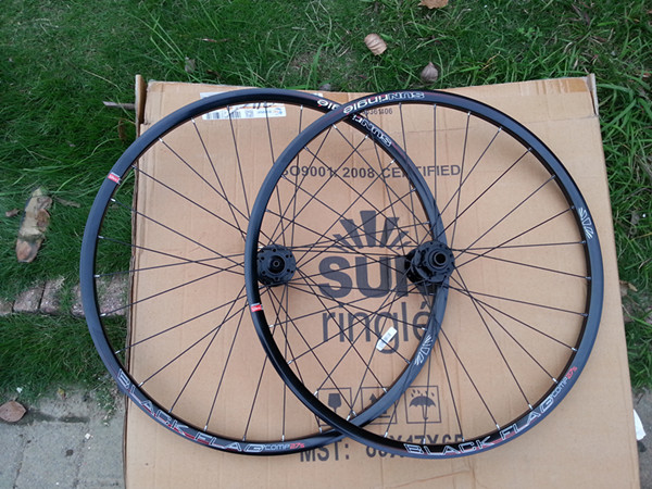 SunRingle Blackflag comp mountain bike tubeless wheel set mtb bicycle wheels wheelset 1