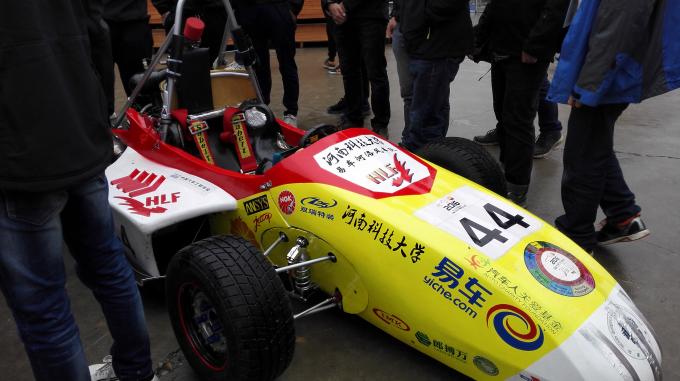 latest company news about Risen Bicycle Joined in 2016 China National University Formula Racing Competition.  1